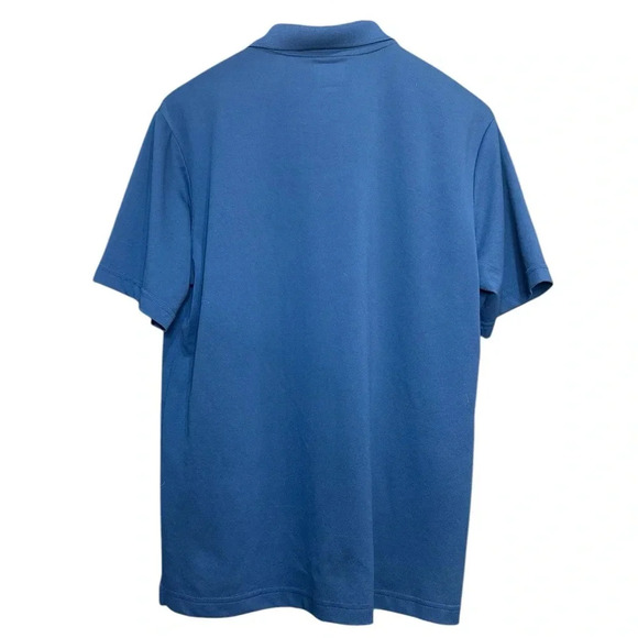 Greg Norman Polo Shirt Men's Sz M Blue Golf Short Sleeve Shark Logo Embossed - Picture 2 of 3